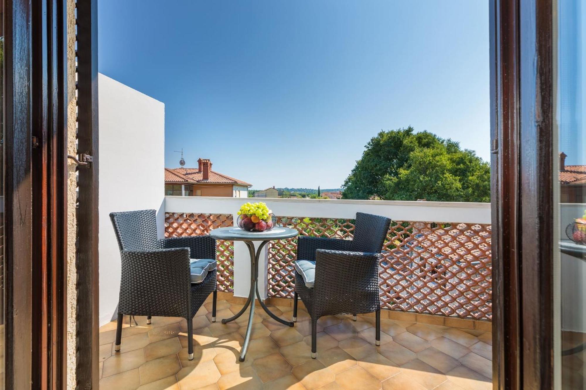 Marceta - Apartments & Rooms With Swimming Pool Fažana Kültér fotó