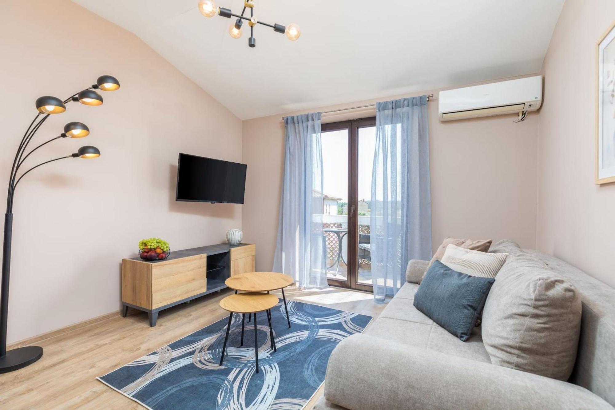 Marceta - Apartments & Rooms With Swimming Pool Fažana Kültér fotó