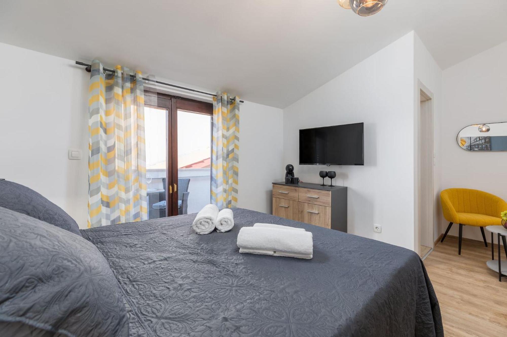 Marceta - Apartments & Rooms With Swimming Pool Fažana Kültér fotó